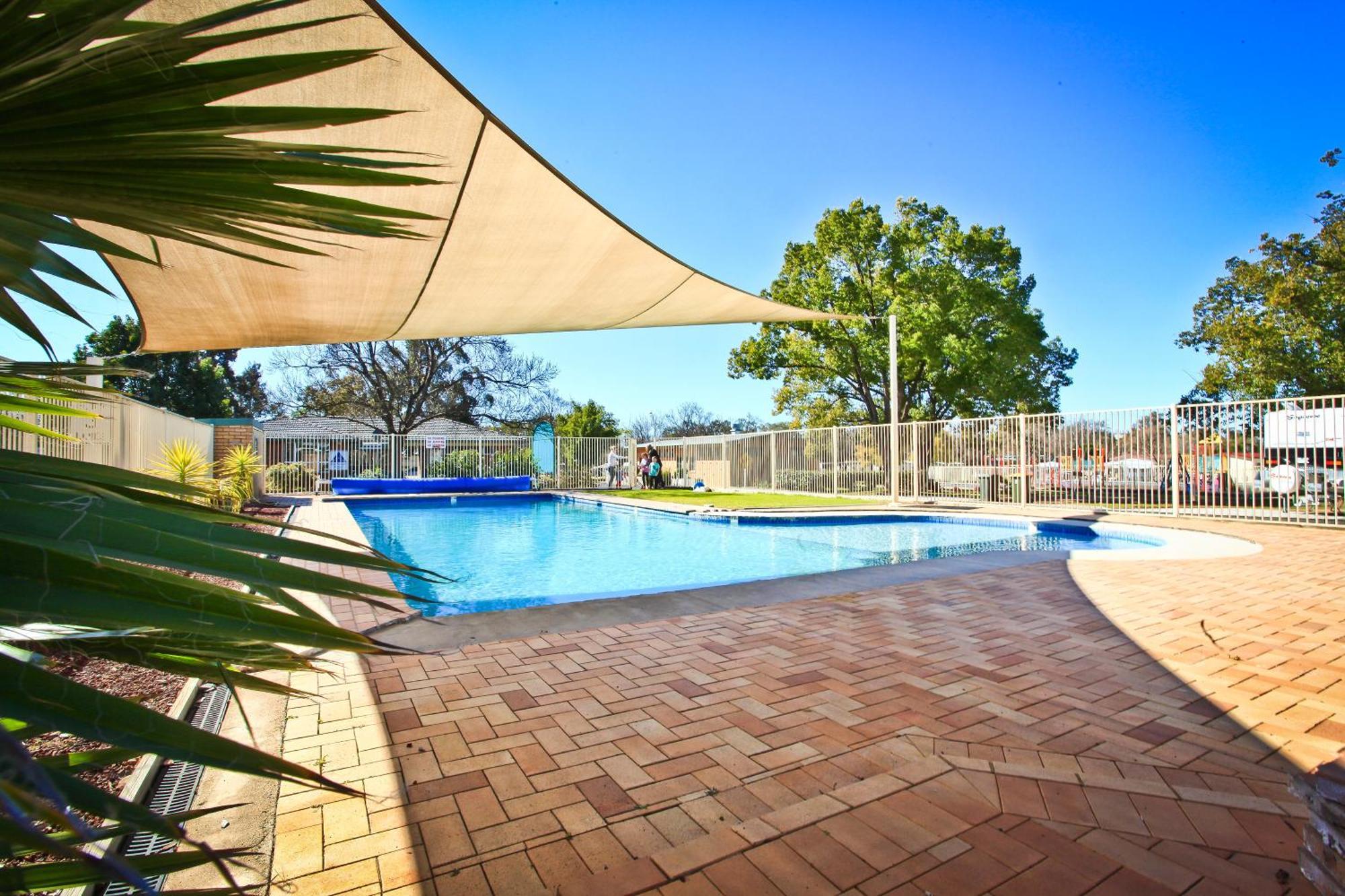 Nrma Dubbo Holiday Park Hotell Eksteriør bilde